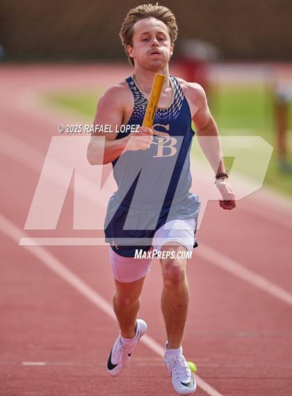 Thumbnail 2 in Rosehill Eagle Relays (4x200M) photogallery.