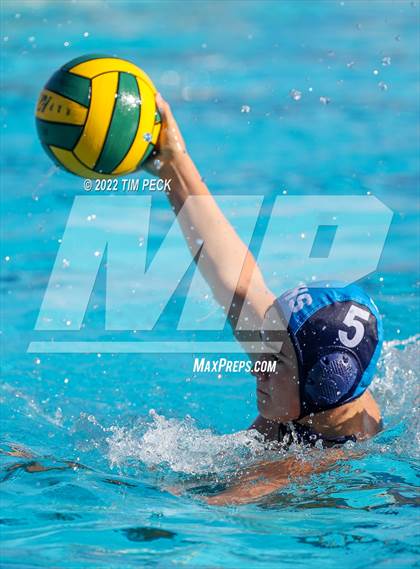Thumbnail 1 in Corona del Mar @ Marina photogallery.