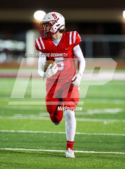 Thumbnail 3 in Muenster vs. Windthorst (UIL 2A D2 Regional Final) photogallery.