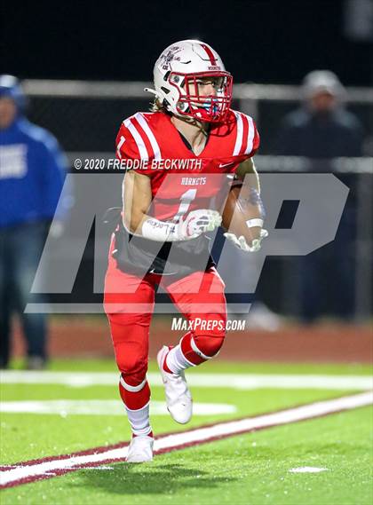 Thumbnail 3 in Muenster vs. Windthorst (UIL 2A D2 Regional Final) photogallery.