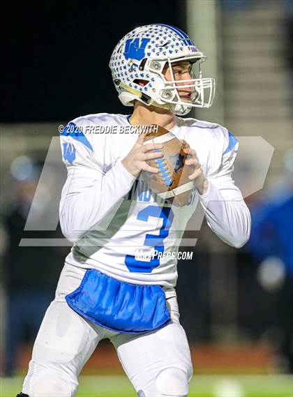 Thumbnail 2 in Muenster vs. Windthorst (UIL 2A D2 Regional Final) photogallery.