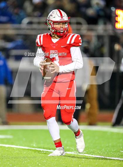 Thumbnail 3 in Muenster vs. Windthorst (UIL 2A D2 Regional Final) photogallery.