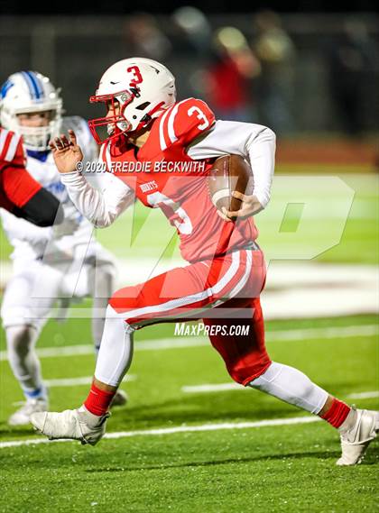 Thumbnail 2 in Muenster vs. Windthorst (UIL 2A D2 Regional Final) photogallery.