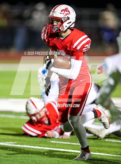 Thumbnail 1 in Muenster vs. Windthorst (UIL 2A D2 Regional Final) photogallery.