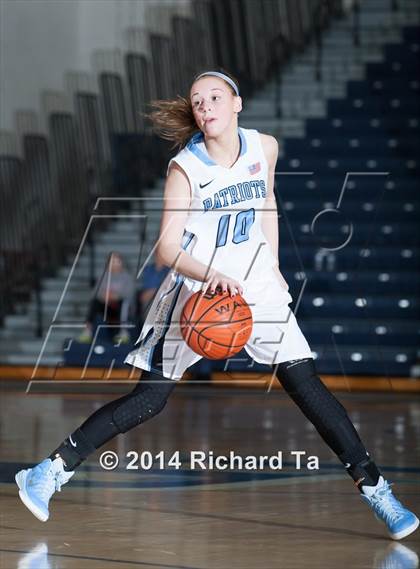 Thumbnail 2 in Freehold Township vs Colts Neck (WOBM Christmas Classic) photogallery.