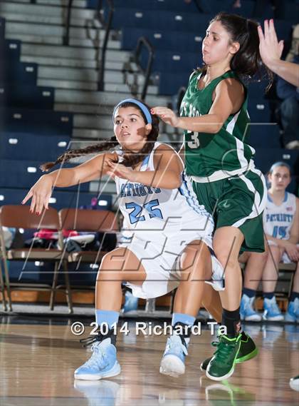Thumbnail 2 in Freehold Township vs Colts Neck (WOBM Christmas Classic) photogallery.