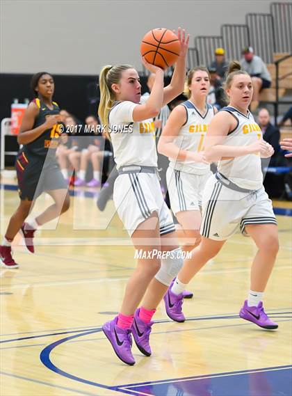Thumbnail 2 in Gilbert vs. Clovis West (Nike Tournament of Champions) photogallery.