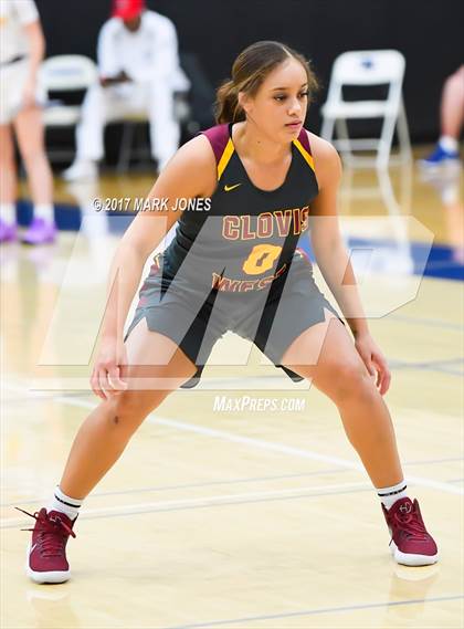 Thumbnail 1 in Gilbert vs. Clovis West (Nike Tournament of Champions) photogallery.