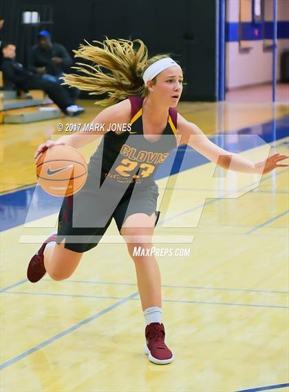 Thumbnail 2 in Gilbert vs. Clovis West (Nike Tournament of Champions) photogallery.