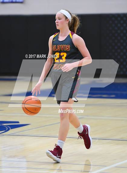 Thumbnail 3 in Gilbert vs. Clovis West (Nike Tournament of Champions) photogallery.