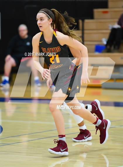 Thumbnail 2 in Gilbert vs. Clovis West (Nike Tournament of Champions) photogallery.