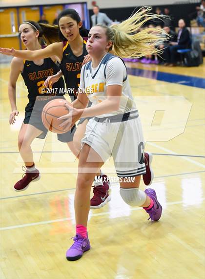 Thumbnail 3 in Gilbert vs. Clovis West (Nike Tournament of Champions) photogallery.