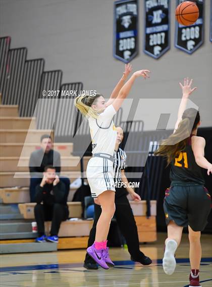 Thumbnail 3 in Gilbert vs. Clovis West (Nike Tournament of Champions) photogallery.
