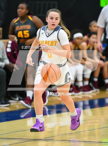 Thumbnail 1 in Gilbert vs. Clovis West (Nike Tournament of Champions) photogallery.