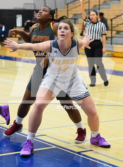 Thumbnail 2 in Gilbert vs. Clovis West (Nike Tournament of Champions) photogallery.