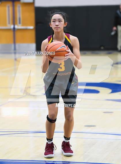 Thumbnail 2 in Gilbert vs. Clovis West (Nike Tournament of Champions) photogallery.