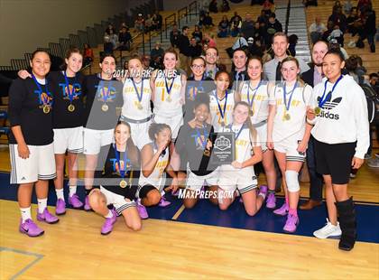 Thumbnail 3 in Gilbert vs. Clovis West (Nike Tournament of Champions) photogallery.