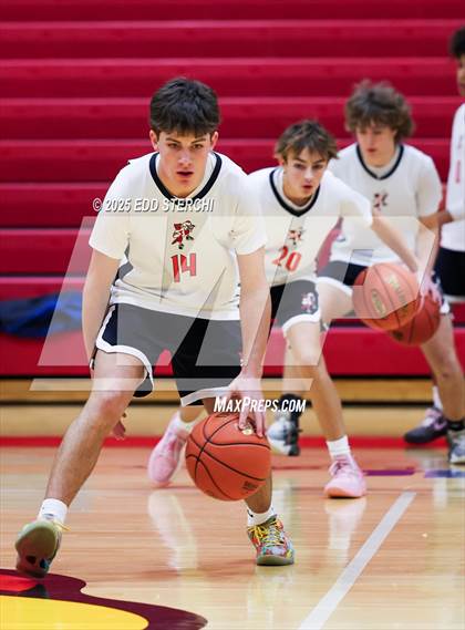 Thumbnail 1 in JV: Bardstown @ Taylor County photogallery.