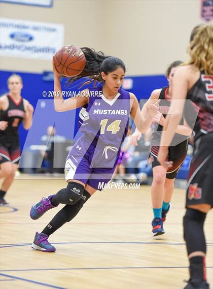 Thumbnail 2 in Saint Jeanne de Lestonnac Catholic School vs. Mesa Grande Academy photogallery.
