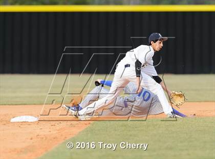 Thumbnail 3 in Carmel Christian vs Cuthbertson photogallery.