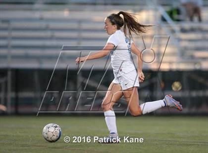 Thumbnail 3 in Wakefield @ Yorktown photogallery.