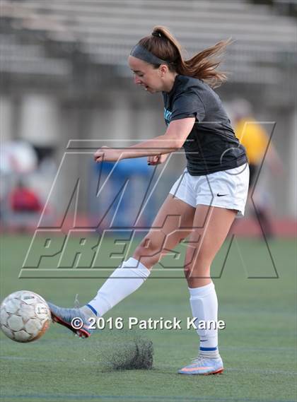 Thumbnail 3 in Wakefield @ Yorktown photogallery.