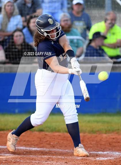 Thumbnail 3 in East Hamilton vs Soddy Daisy  photogallery.