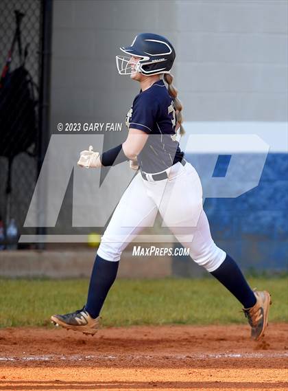 Thumbnail 3 in East Hamilton vs Soddy Daisy  photogallery.