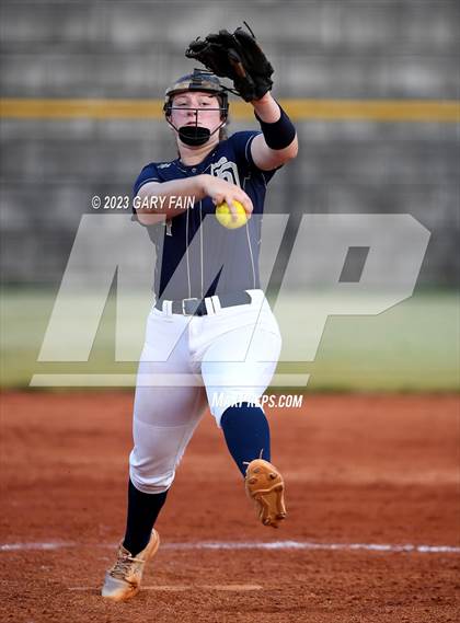 Thumbnail 1 in East Hamilton vs Soddy Daisy  photogallery.