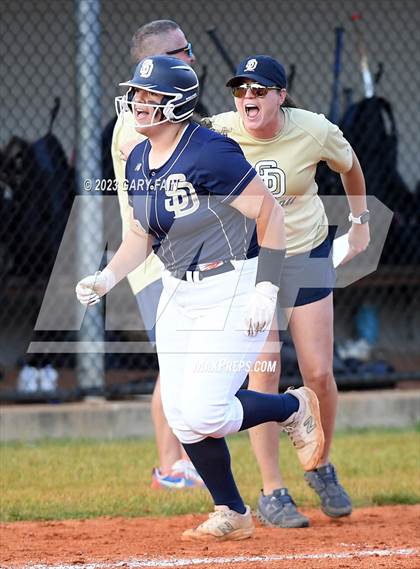 Thumbnail 1 in East Hamilton vs Soddy Daisy  photogallery.