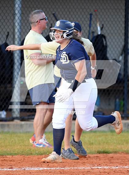 Thumbnail 2 in East Hamilton vs Soddy Daisy  photogallery.