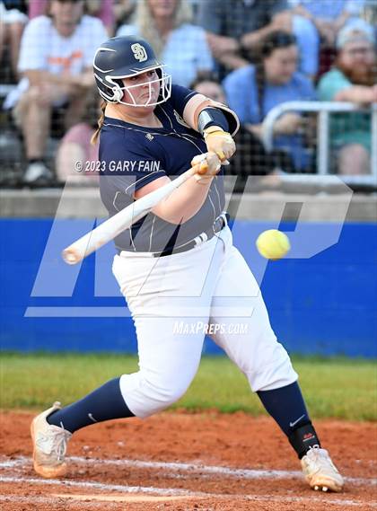 Thumbnail 2 in East Hamilton vs Soddy Daisy  photogallery.