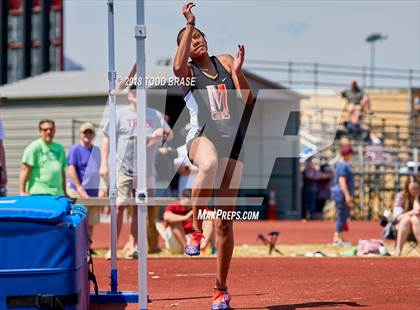 Thumbnail 1 in Texas Roadhouse DC TC Relays (Girls) photogallery.