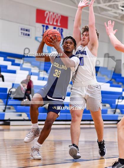 Thumbnail 1 in Katy Taylor vs Klein Collins photogallery.