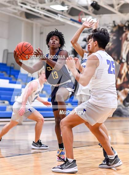 Thumbnail 2 in Katy Taylor vs Klein Collins photogallery.