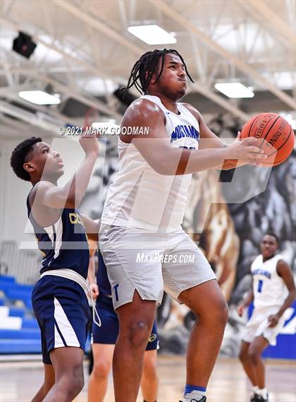 Thumbnail 1 in Katy Taylor vs Klein Collins photogallery.