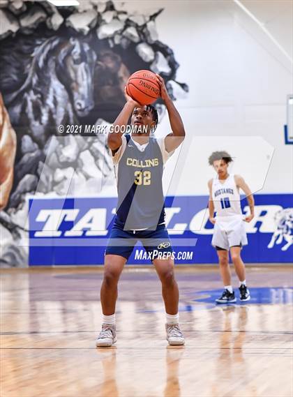 Thumbnail 1 in Katy Taylor vs Klein Collins photogallery.