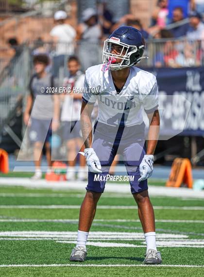 Thumbnail 3 in Loyola (Blue White Scrimmage) photogallery.