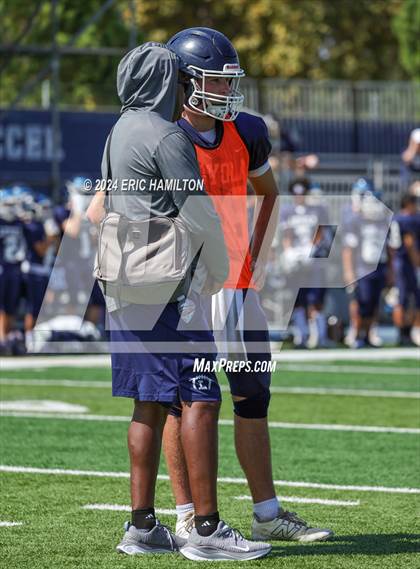 Thumbnail 3 in Loyola (Blue White Scrimmage) photogallery.