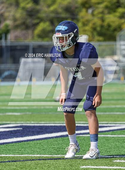 Thumbnail 3 in Loyola (Blue White Scrimmage) photogallery.
