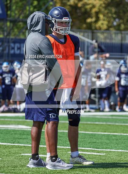 Thumbnail 2 in Loyola (Blue White Scrimmage) photogallery.