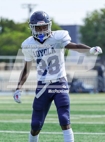 Thumbnail 2 in Loyola (Blue White Scrimmage) photogallery.