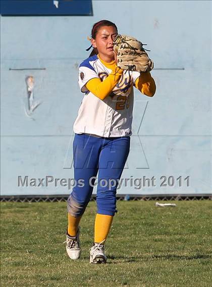 Thumbnail 2 in Franklin vs. Poly (CIF LACS Invitational Final) photogallery.