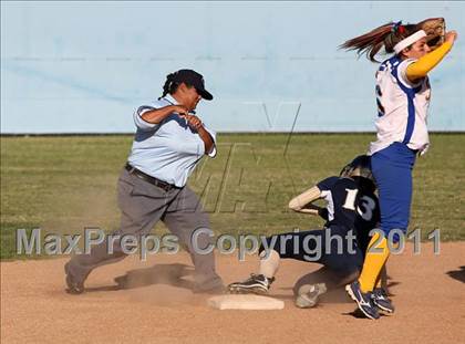 Thumbnail 2 in Franklin vs. Poly (CIF LACS Invitational Final) photogallery.