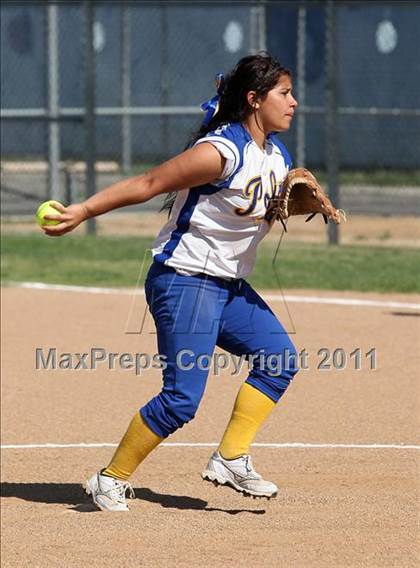 Thumbnail 2 in Franklin vs. Poly (CIF LACS Invitational Final) photogallery.