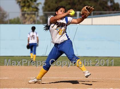 Thumbnail 2 in Franklin vs. Poly (CIF LACS Invitational Final) photogallery.