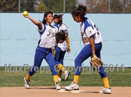 Thumbnail 2 in Franklin vs. Poly (CIF LACS Invitational Final) photogallery.