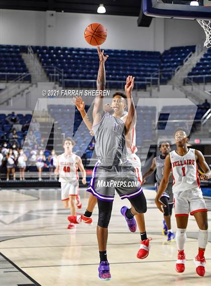 Thumbnail 1 in Bellaire v Ridge Point (UIL 6A Area Playoff) photogallery.