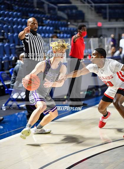 Thumbnail 2 in Bellaire v Ridge Point (UIL 6A Area Playoff) photogallery.