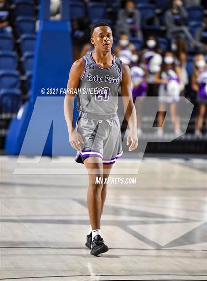 Thumbnail 2 in Bellaire v Ridge Point (UIL 6A Area Playoff) photogallery.